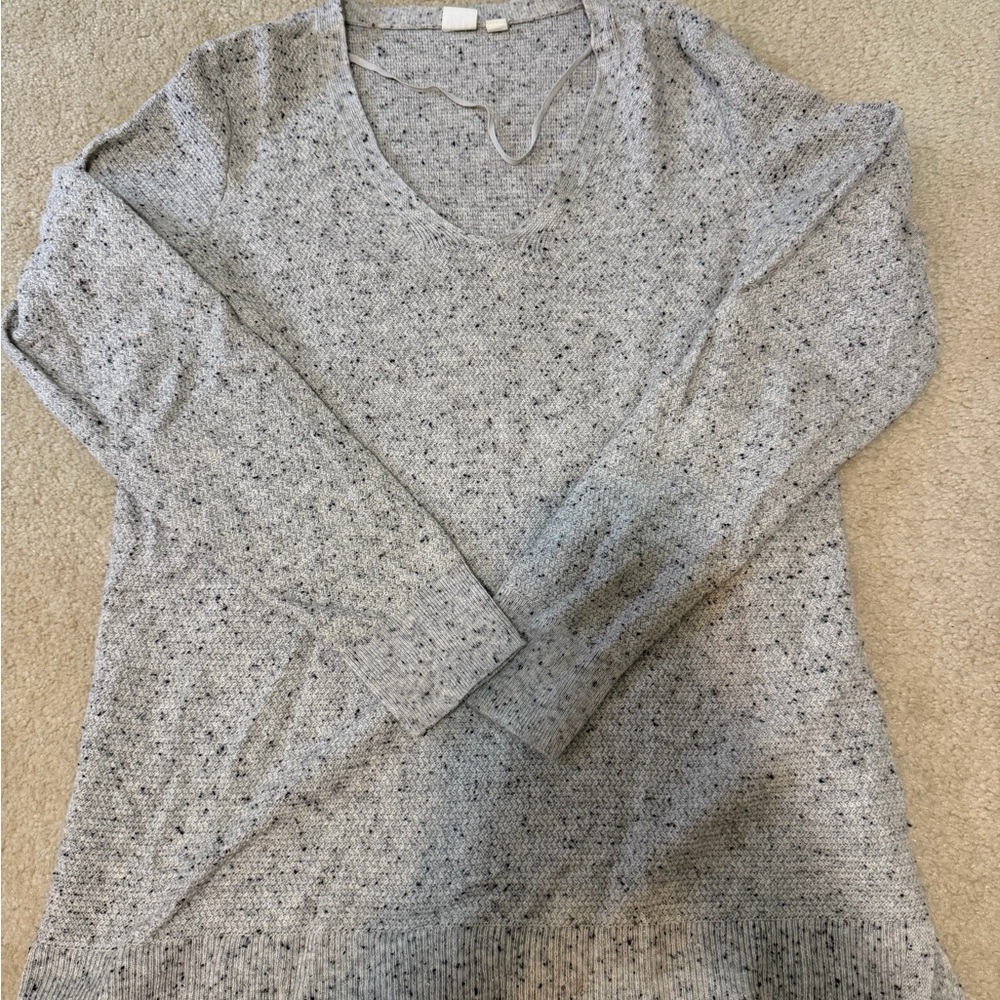 GAP Heathered Gray Long Sleeve Top